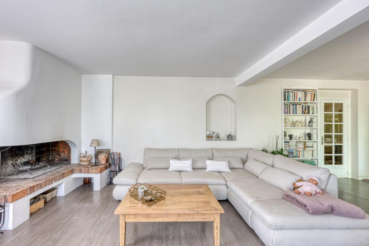 Appartement 5 pièces 120 m2 83110 Sanary-sur-Mer
