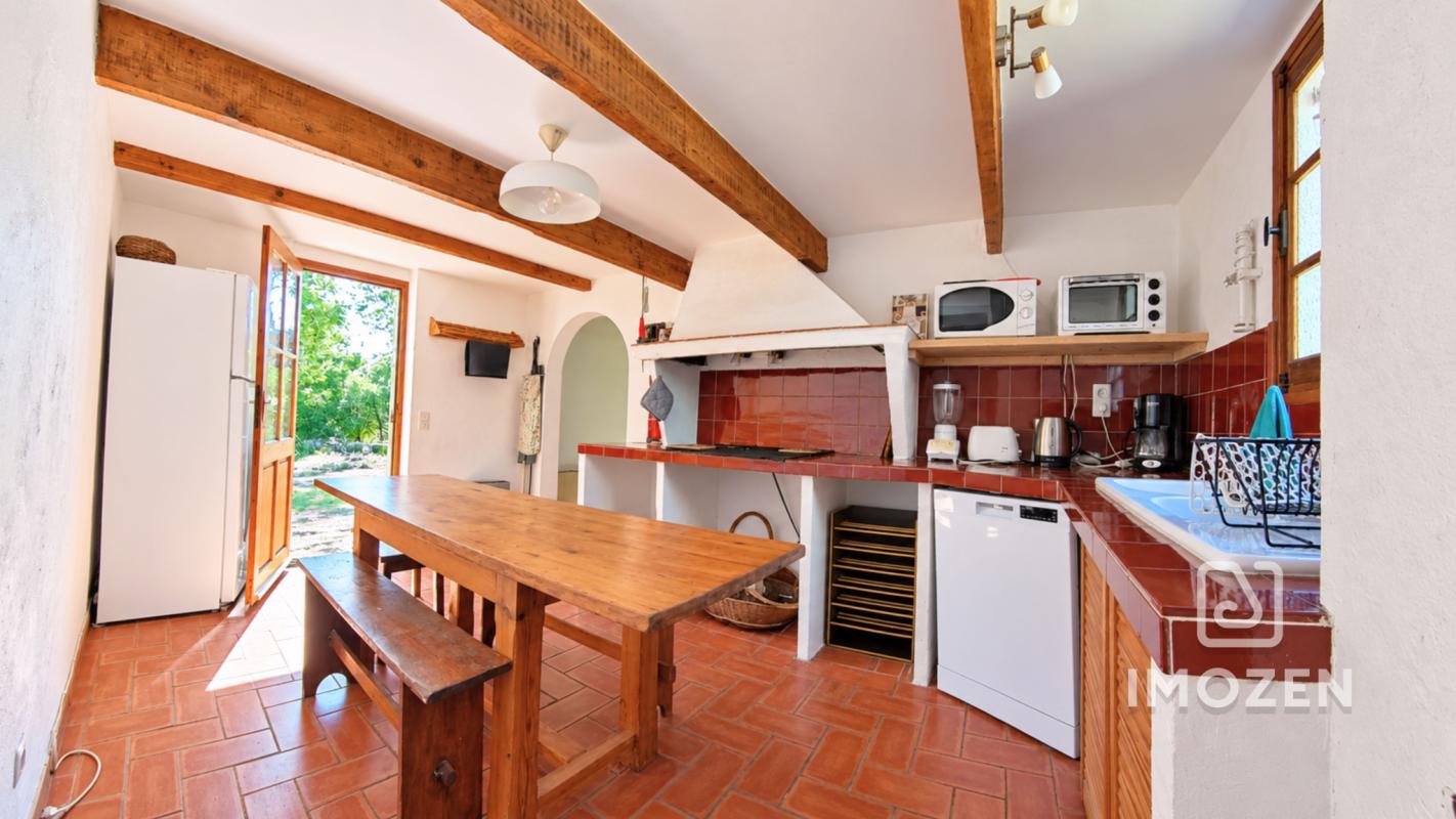 Maison de campagne T4 de 90m2 sur 34675m2