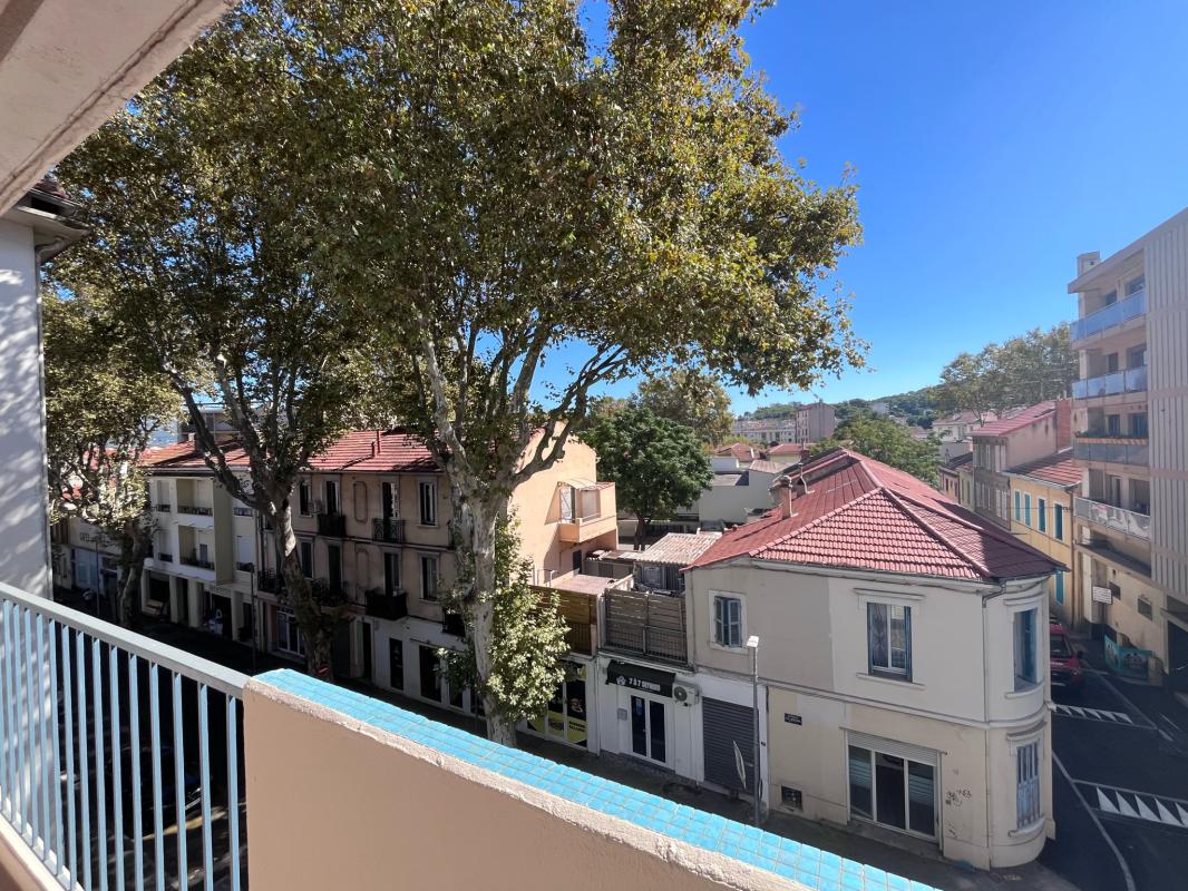 APPARTEMENT T3 DE 50 M2 AVEC BALCON LA SEYNE SUR MER