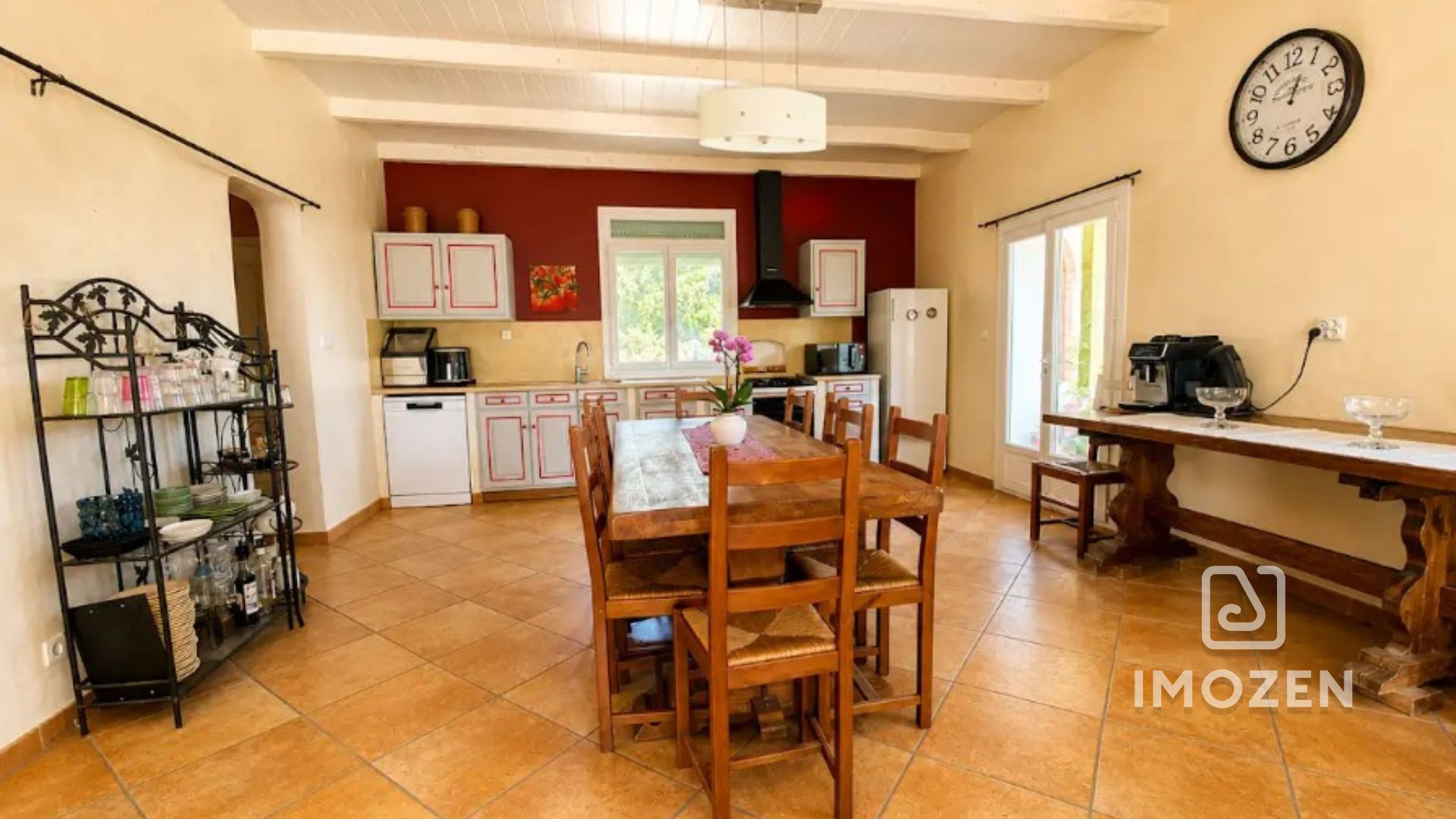 PROPRIÉTÉ 334 M2 – 7 082 M2 DE TERRAIN -ACTIVITÉ LOCATIVE E
