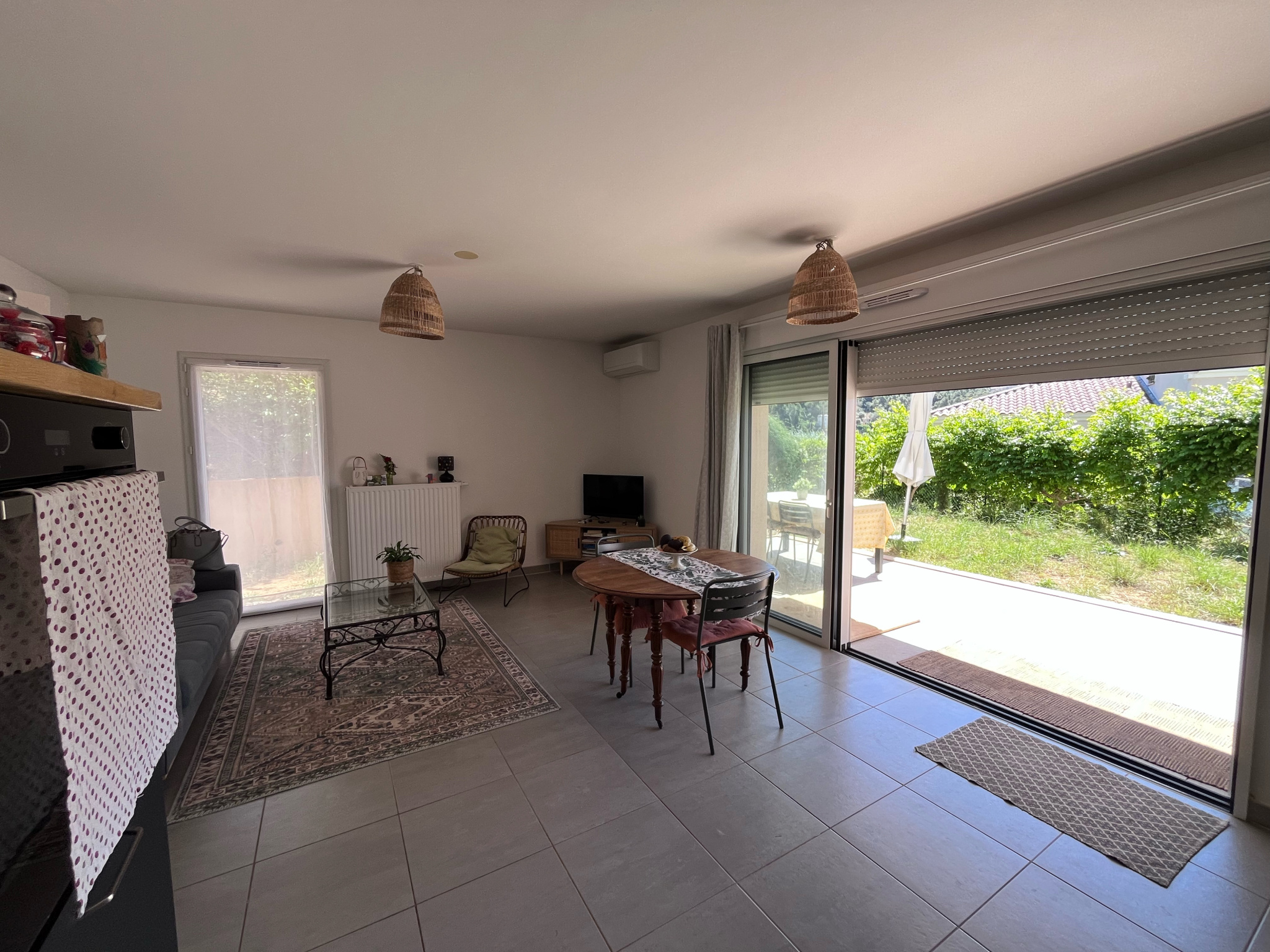 APPARTEMENT T3 EN REZ DE JARDIN AVEC PARKING TOULON OUEST