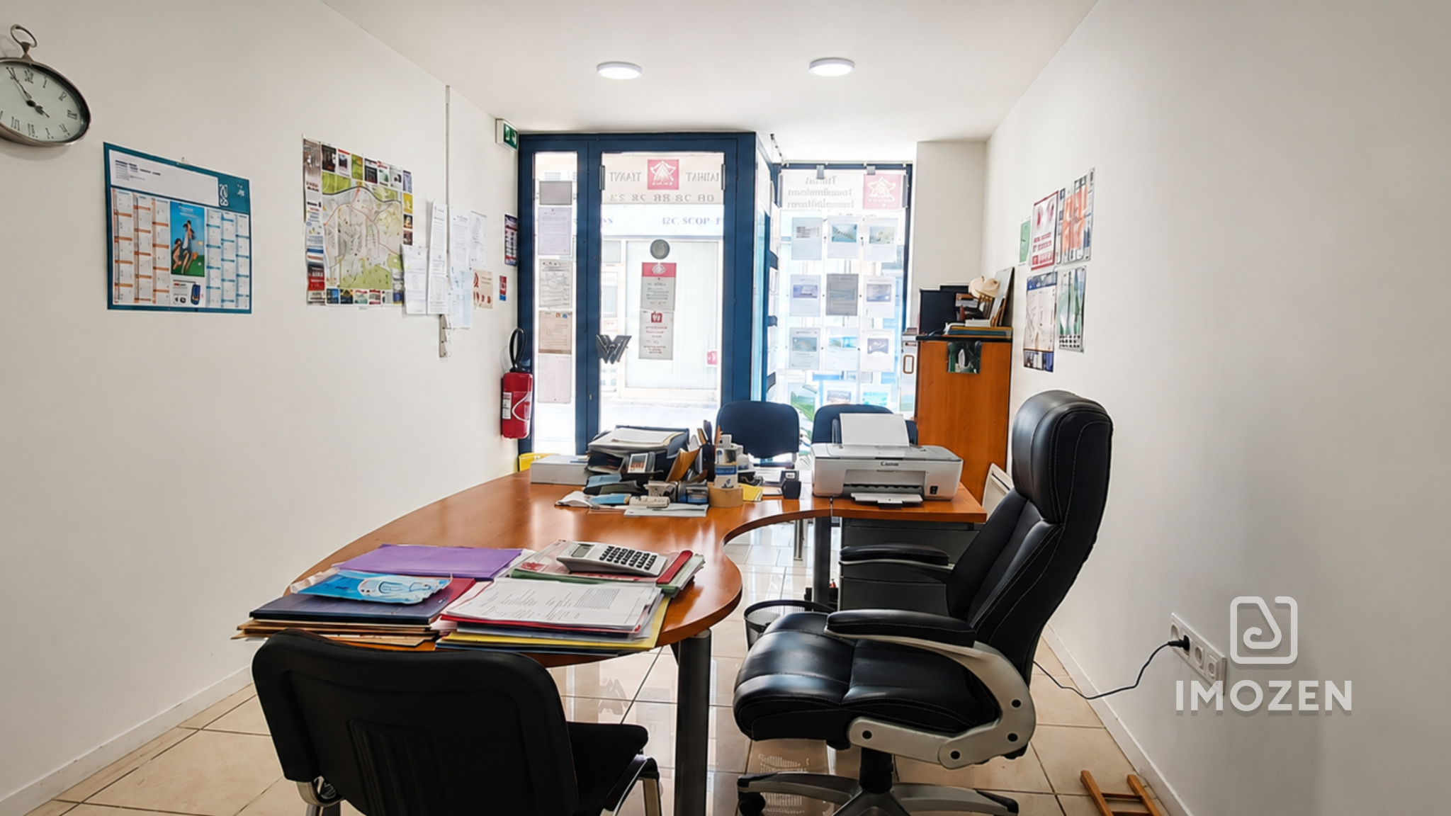 Murs commerciaux 43m2 + terrasse privative