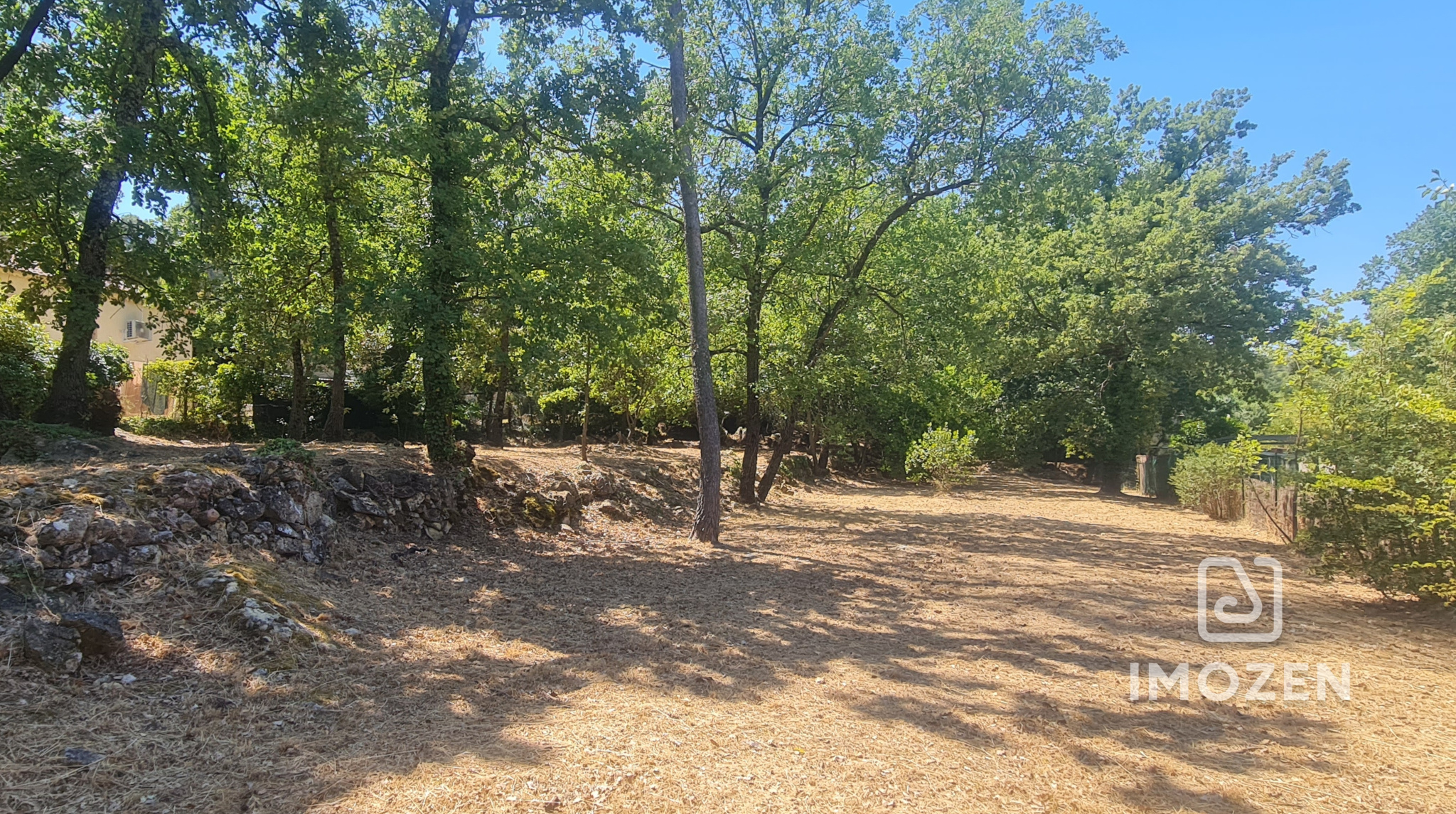 Terrain à batir 1005m2