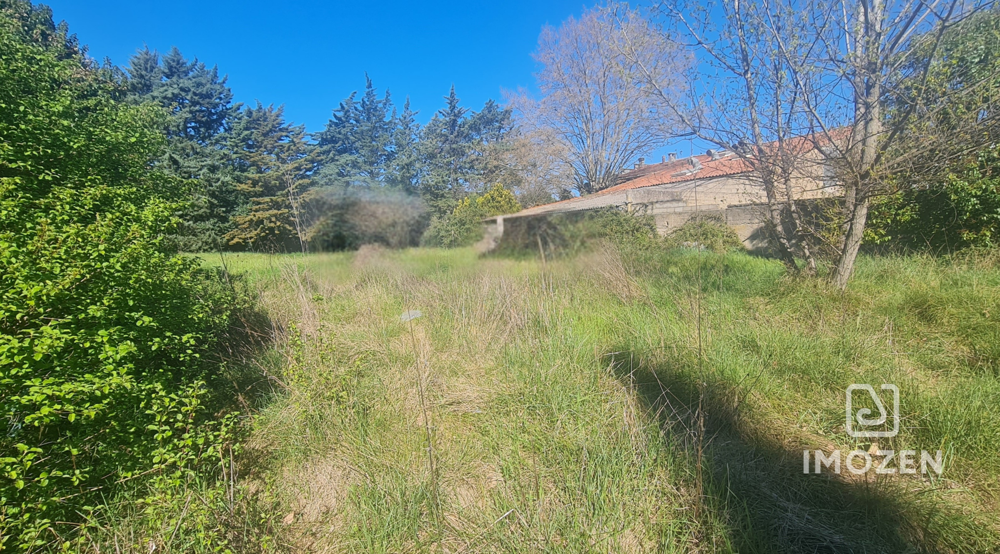 Terrain 2 012 m2 – Zone commerciale UZJ – Fort potentiel –