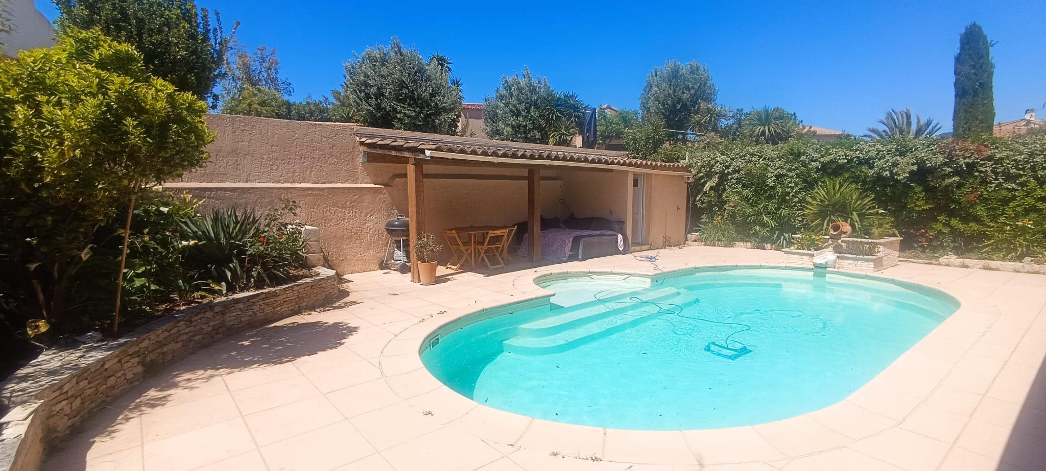 Villa indépendante F6 Piscine à 10 min à pied du port de San