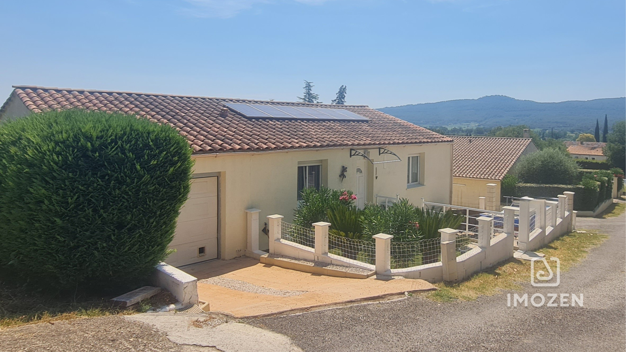 Maison de t3 de 86m2 – deux garages