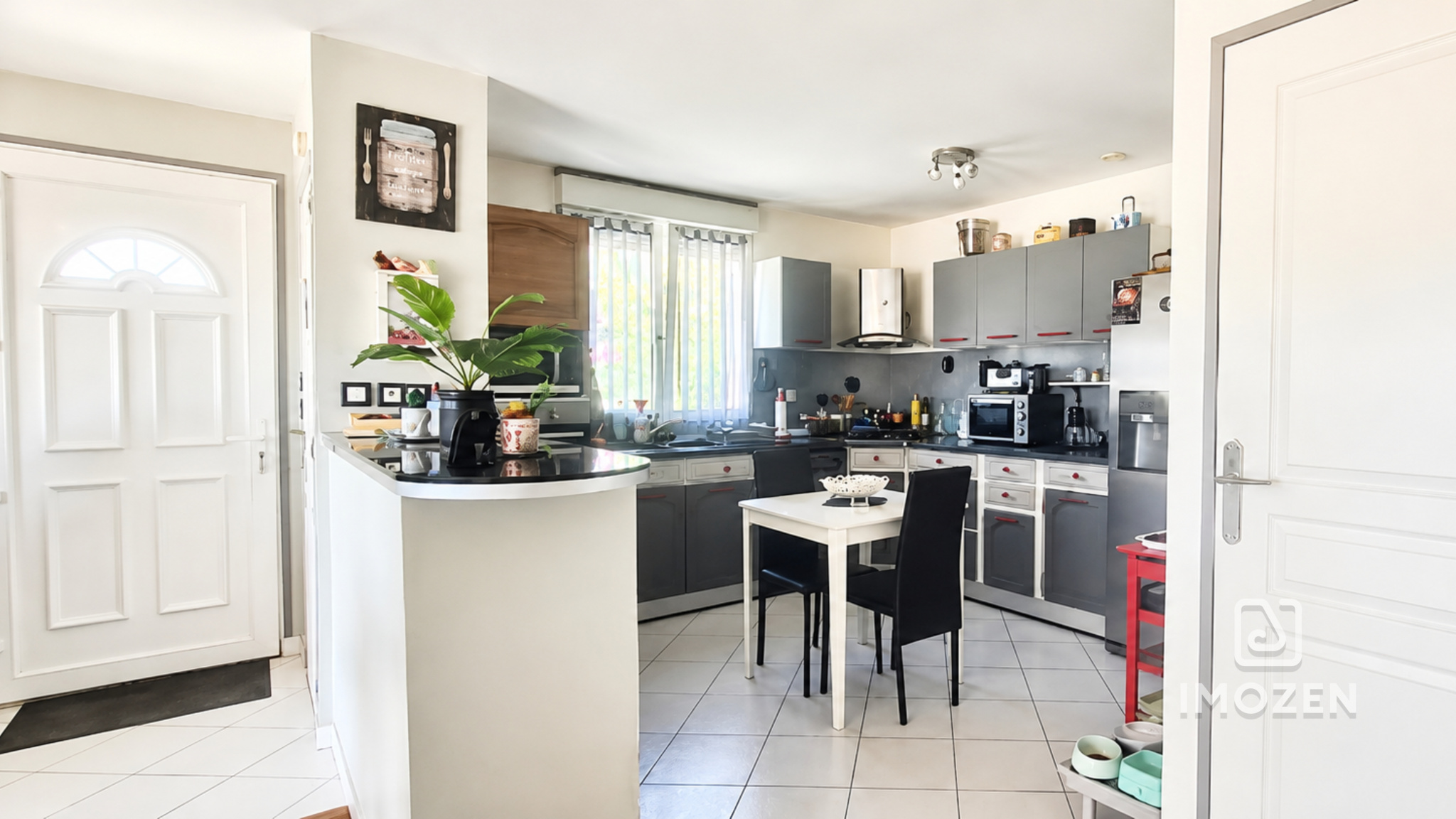 Maison de t3 de 86m2 – deux garages